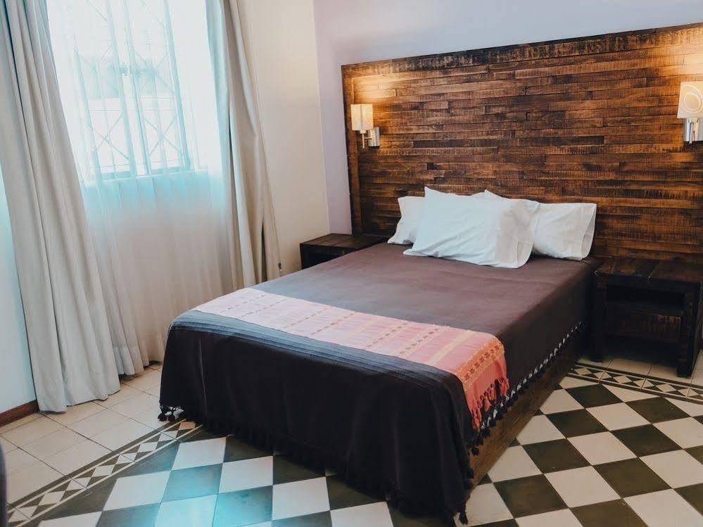 גואדלחארה La Fe Hotel And Arts מראה חיצוני תמונה